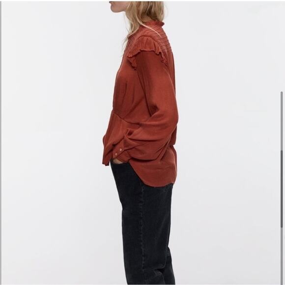 Zara Gathered Ruffled Shirt Size Small - Picture 4 of 6